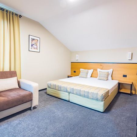 Hotel Albatros New Town Sozopol Bagian luar foto