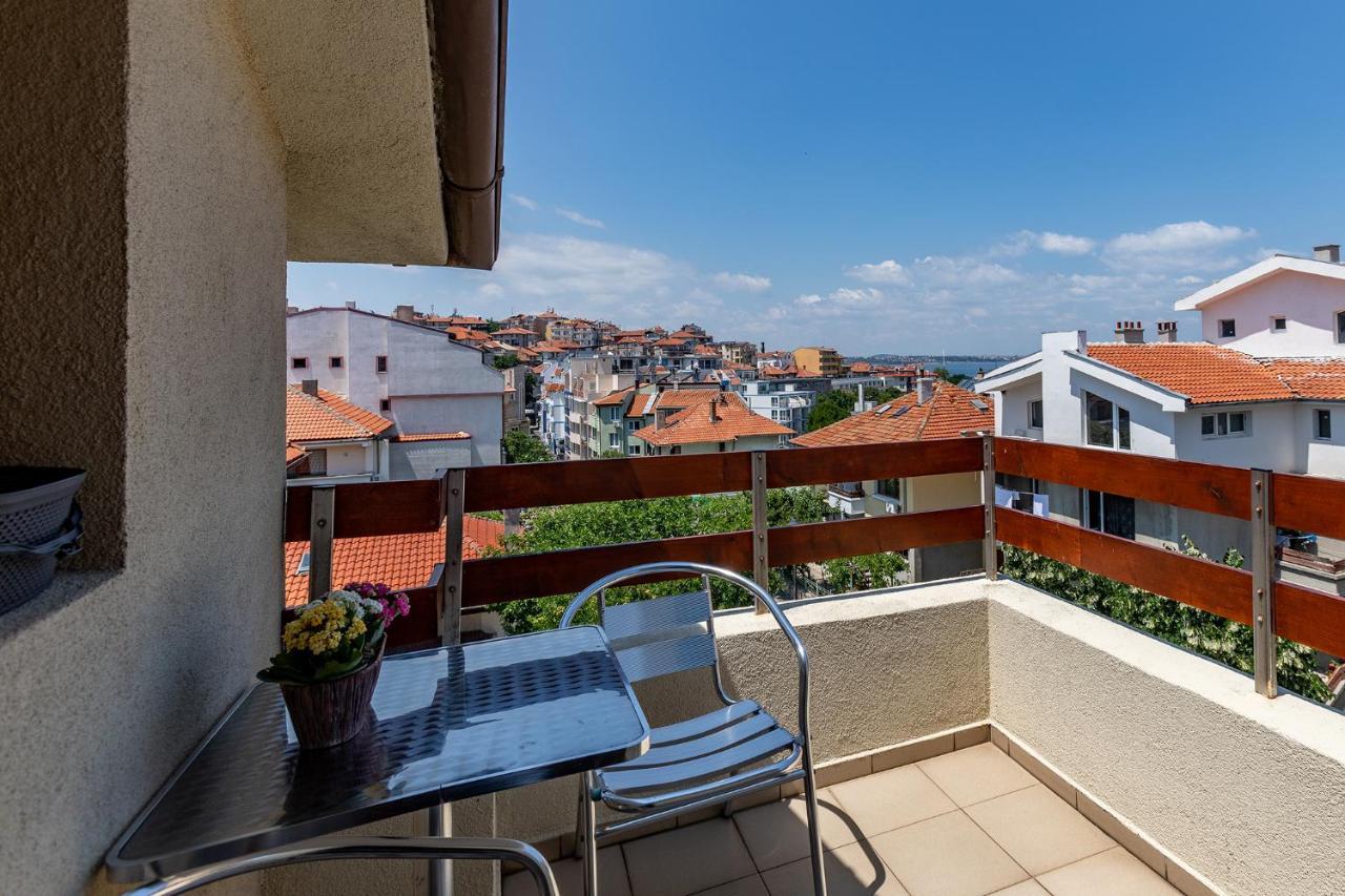 Hotel Albatros New Town Sozopol Bagian luar foto