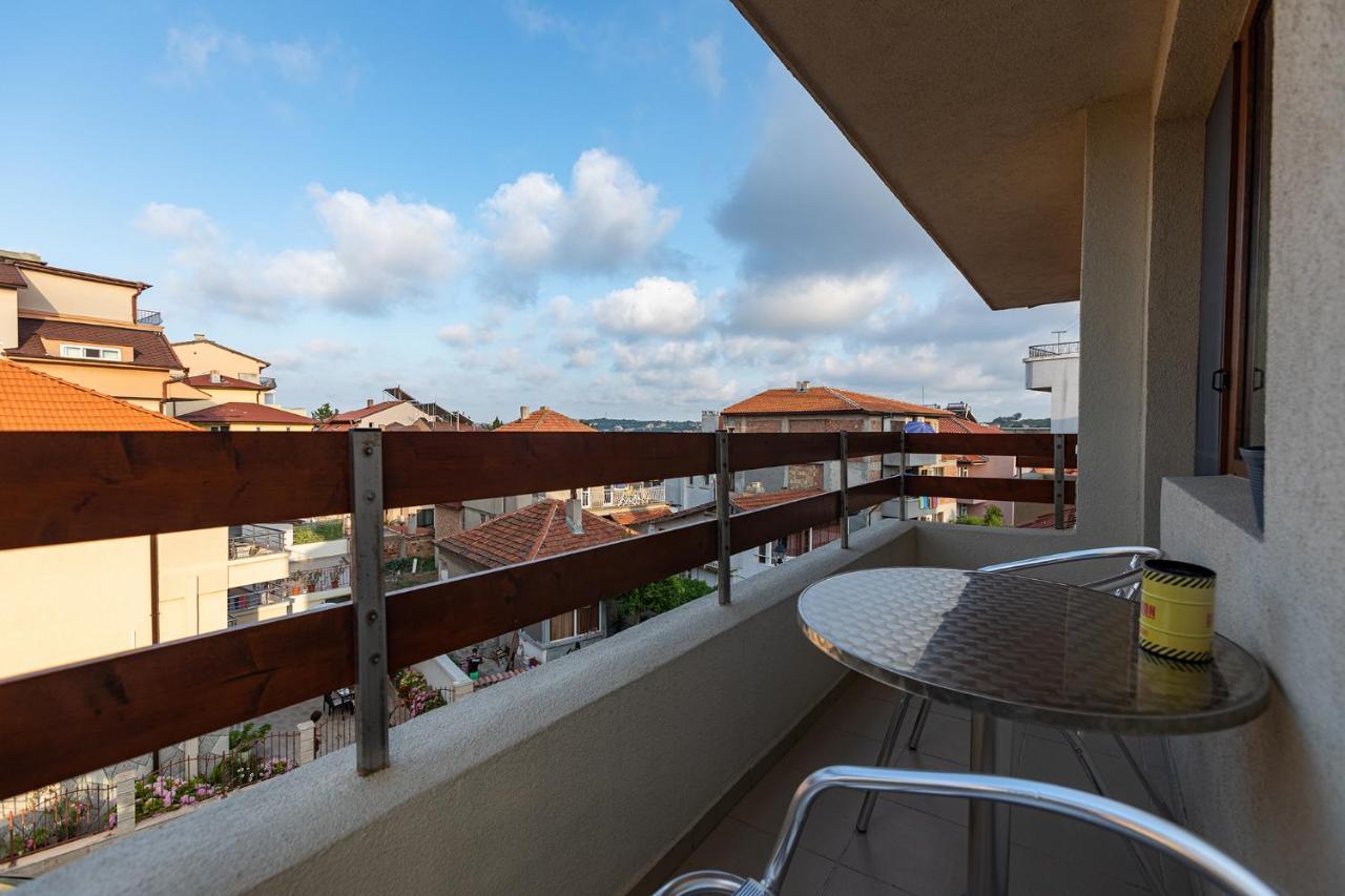 Hotel Albatros New Town Sozopol Bagian luar foto