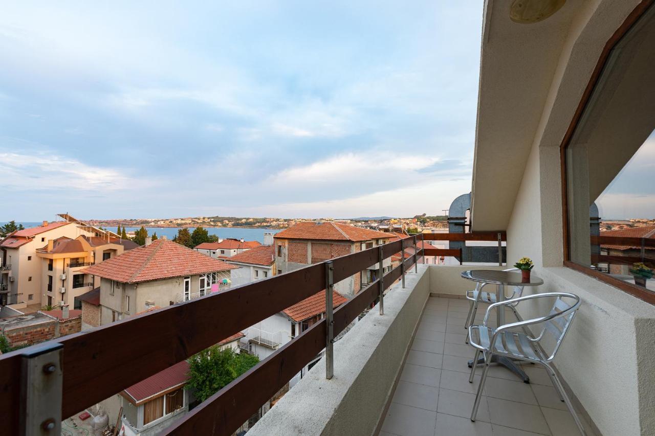 Hotel Albatros New Town Sozopol Bagian luar foto