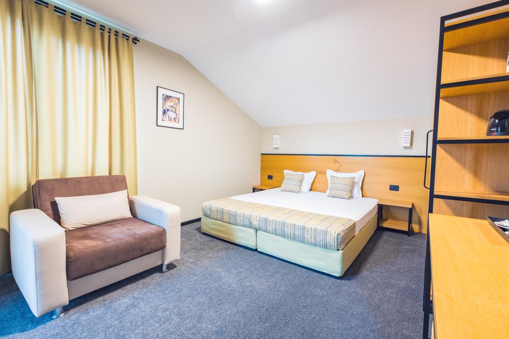 Hotel Albatros New Town Sozopol Bagian luar foto