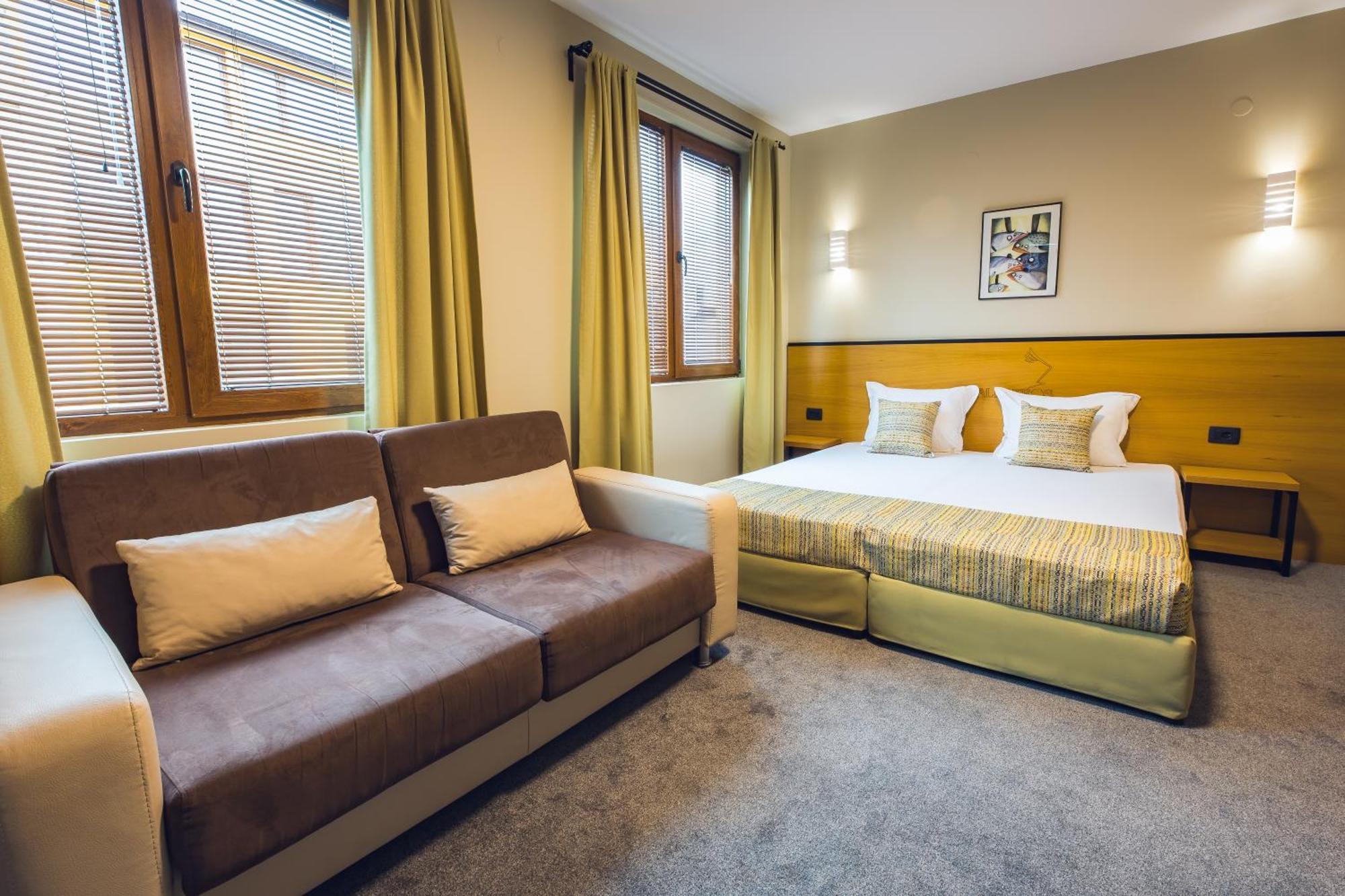 Hotel Albatros New Town Sozopol Bagian luar foto